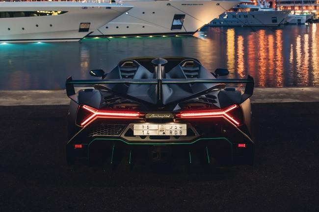 20200209 Lamborghini 07