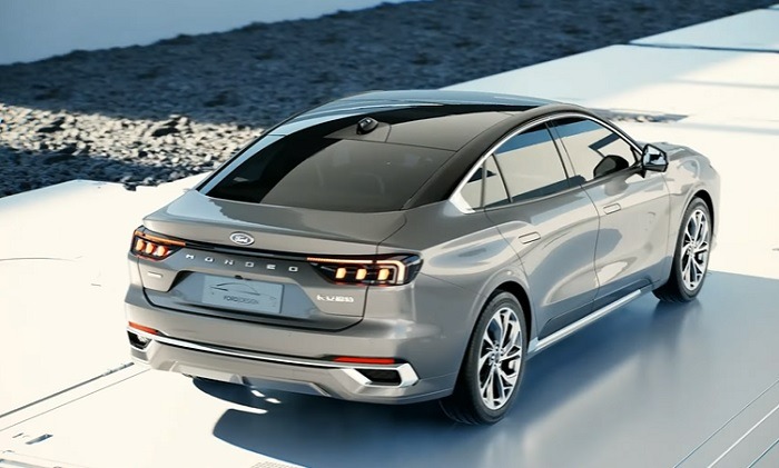 Ford Mondeo 2023 3
