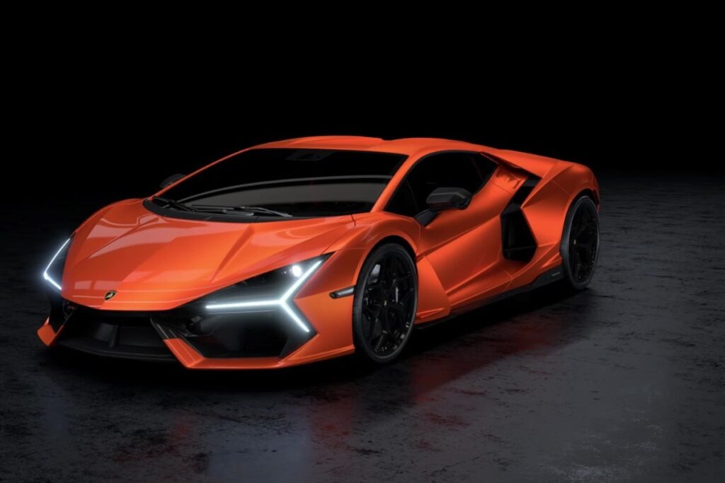 Lamborghini Revuelto 1024x683 1