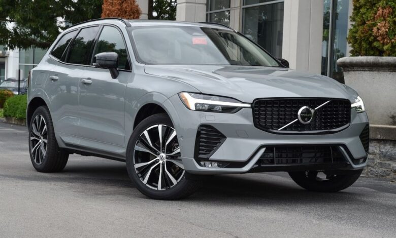 A Comprehensive Review of the 2024 Volvo XC60: A Blend of Luxury and Performance
