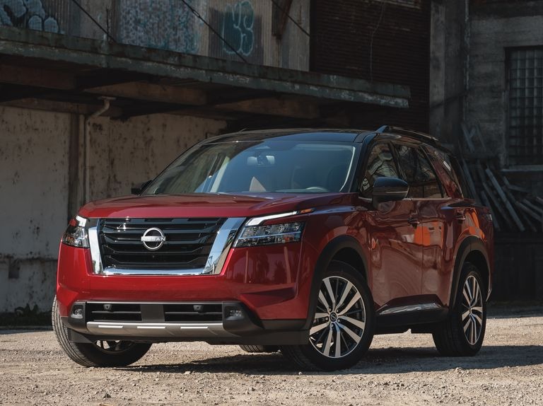 A Comprehensive Review of the 2024 Nissan Pathfinder