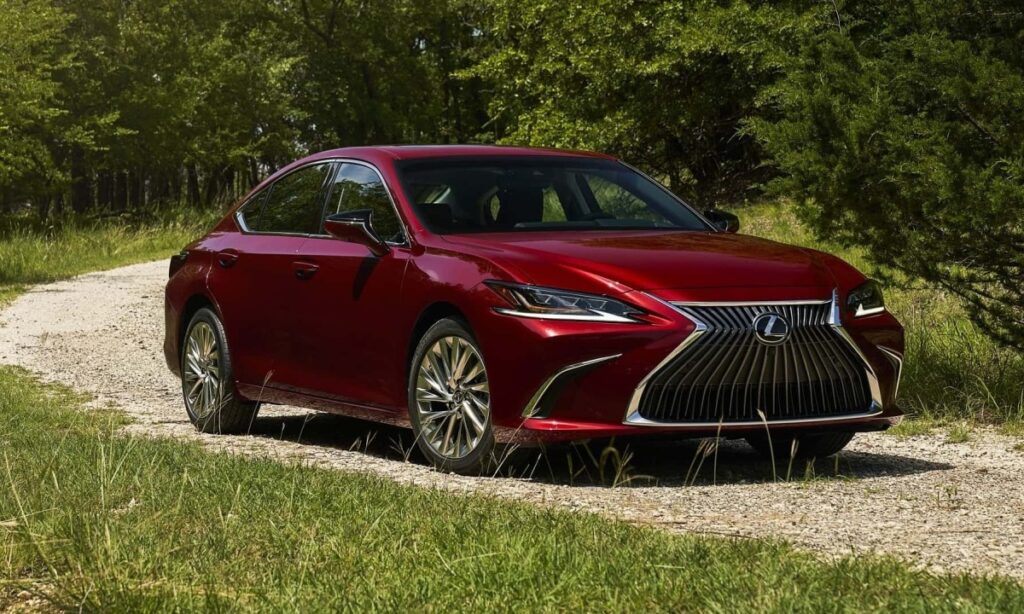 2024 Lexus IS Review A Luxurious Blend of Performance and Elegance