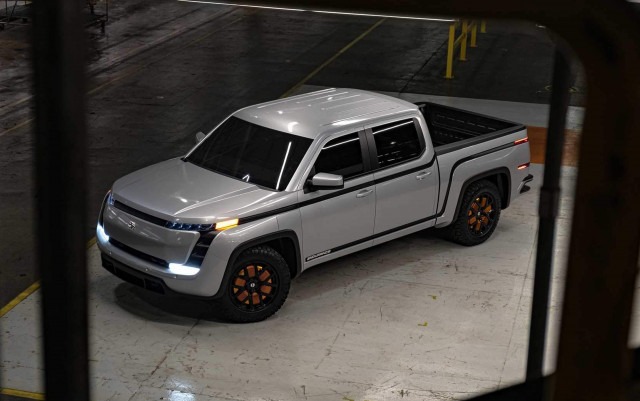 2023 Lordstown Endurance Review: A Game-Changer in Electric Pickup Trucks