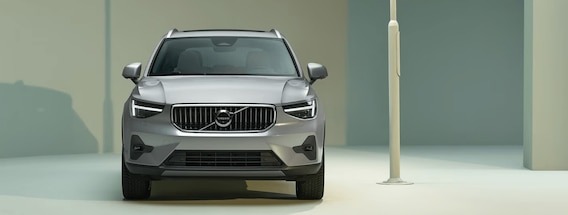 The Evolution of the 2024 Volvo XC40: A Closer Look at its Different Versions