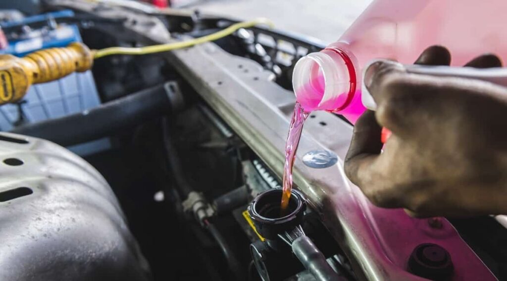 A Comprehensive Guide to Checking and Changing Your Car's Coolant at Home